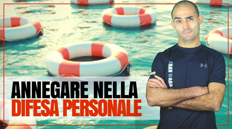Qual è la differenza tra sistemi di combattimento e difesa personale? 